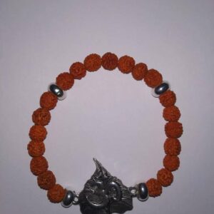 Abhimantrit Bracelet ( Unisex ) & Metal Leaf with Om (Rudraksha) - Image 2