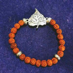Abhimantrit  Bracelet (Unisex) Unique Design Metal Throne with "ॐ" - Image 4
