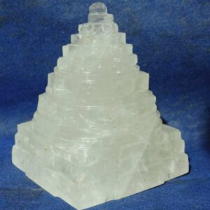 Abhimantrit Natural Indian Sphatik Shree Yantra & Certified -533 Gram - Image 1