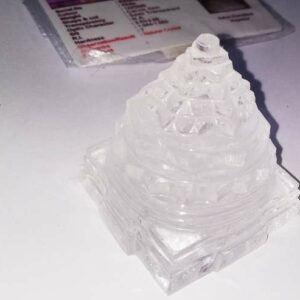 Indian Sphatik Shree Yantra Lab Certified & Natural Crystal- 124 Gram - Image 1