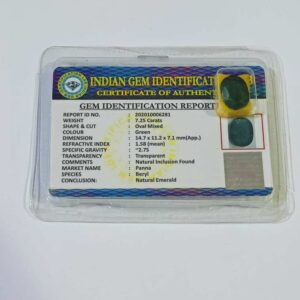 Abhimantrit Panna Stone (Emerald) Oval Shape & Certified - 7.25 Carat - Image 4