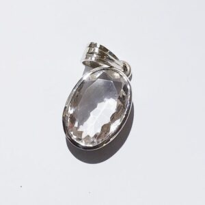Abhimantrit Shukra Mani (White Quartz) Stone & in Silver Locket- 15 Carat - Image 1