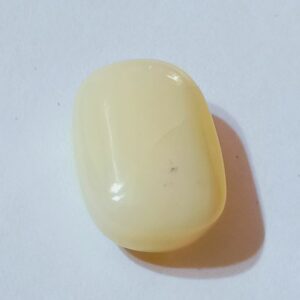 Abhimantrit Australian Fire Opal Stone & Certified - 5.25 Carat - Image 2