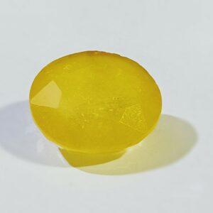 Abhimantrit Yellow Sapphire (Pukhraj) & Certified - 8.25 Carat - Image 2