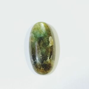 Natural Labradorite Stone Lab-Certified & Abhimantrit 14 carat - Image 3