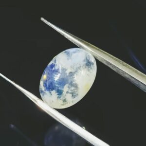 Lab-Certified Rainbow Moonstone (Feldspar) & Abhimantrit 5.38 Carat - Image 3