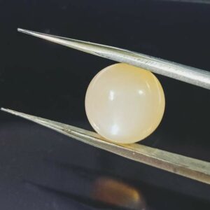 Transparent Creamy Moonstone (Feldspar) Lab- Certified & Abhimantrit 6.95 Carat - Image 6