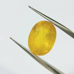 Yellow Sapphire (Pukhraj) Certified & Abhimantrit- 8.25 Carat - Image 6