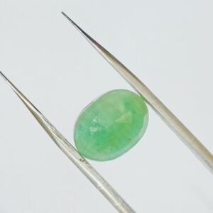 Lab Certified Panna Stone Oval shape - 7.25 Carat - Image 6
