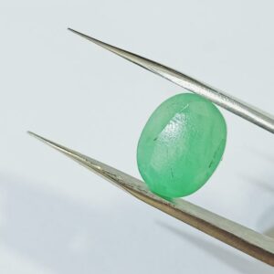 Panna Stone Oval shape & Abhimantrit - 8.25 Carat - Image 3
