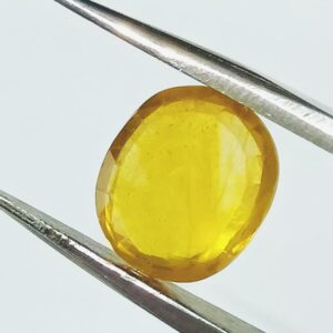 Abhimantrit Certified Yellow Sapphire (Pukhraj) - 5.25 Carat - Image 3