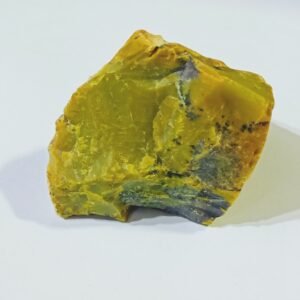 Green Quartz 1 Pieces Genuine & Abhimantrit Raw Stone - Image 6