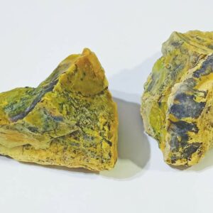 Green Quartz 2 Pieces Genuine & Abhimantrit Raw Stone - Image 4