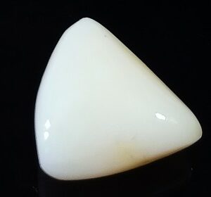 Lab Certified Triangle White Coral Stone (Moonga) & Abhimantrit  6.25 Carat - Image 4