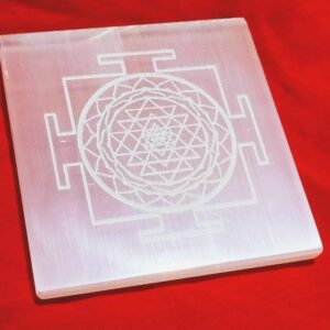 Abhimantrit Energized Selenite Shree yantra (powerful Yantra) - Image 4