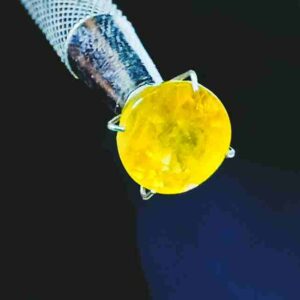 Abhimantrit Yellow Sapphire (Pukhraj) & Certified- 5.25 Carat Origin Tested - Image 3