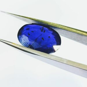 Abhimantrit  Iolite (Neeli) 8.25 Carat & Certified - Image 3