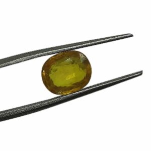 Mantrit (Energized) Yellow Sapphire (Pukhraj) 4.00 Carat Certified - Image 3