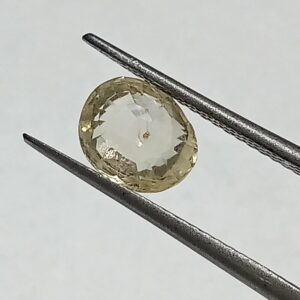Mantrit (Energized) Yellow Sapphire (Pukhraj) 2.66 Carat Certified - Image 1