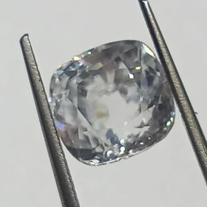 Mantrit (Energized) White Zircon Transparent Stone & Lab Certified 8.30 Carat - Image 2