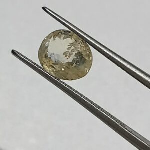 Mantrit (Energized) Yellow Sapphire (Pukhraj) 2.66 Carat Certified - Image 2