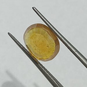 Mantrit (Energized) Yellow Sapphire (Pukhraj) 5.83 Carat Certified - Image 2