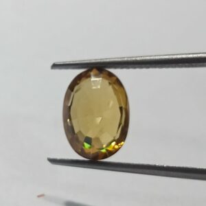 Mantrit (Energized) Yellow Zircon Transparent Stone & Lab Certified 5.15 Carat - Image 2