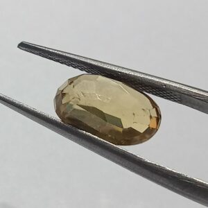 Mantrit (Energized) Yellow Zircon Transparent Stone & Lab Certified 5.97 Carat - Image 2