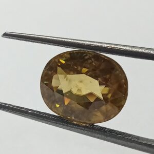 Mantrit (Energized) Yellow Zircon Transparent Stone & Lab Certified 7.30 Carat - Image 3
