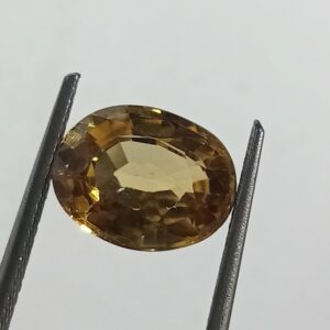 Mantrit (Energized) Yellow Zircon Transparent Stone & Lab Certified 5.18 Carat - Image 3