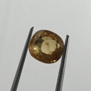 Mantrit (Energized) Yellow Zircon Transparent Stone & Lab Certified 5.60 Carat - Image 3