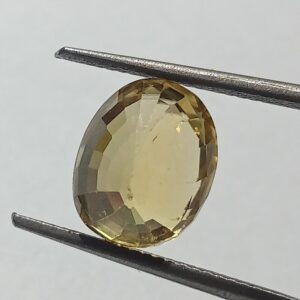 Mantrit (Energized) Yellow Zircon Transparent Stone & Lab Certified 7.61 Carat - Image 3