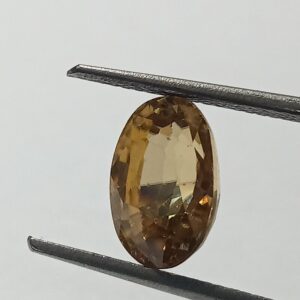 Mantrit (Energized) Yellow Zircon Transparent Stone & Lab Certified 4.96 Carat - Image 3