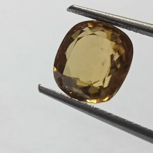 Mantrit (Energized) Yellow Zircon Transparent Stone & Lab Certified 5.52 Carat - Image 3