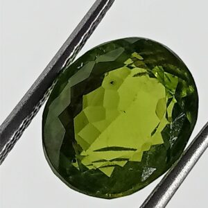 Original, Mantrit (Energized) Peridot Stone - 5.93 Carat With Lab Certification - Image 3