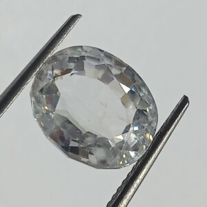 Mantrit (Energized) White Zircon Transparent Stone & Lab Certified 9.12 Carat - Image 3