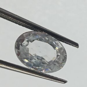 Mantrit (Energized) White Zircon Transparent Stone & Lab Certified 5.54 Carat - Image 2