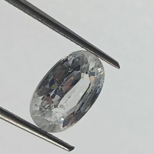 Mantrit (Energized) White Zircon Transparent Stone & Lab Certified 5.38 Carat - Image 2