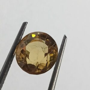 Mantrit (Energized) Yellow Zircon Transparent Stone & Lab Certified 5.17 Carat - Image 3