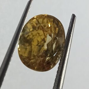 Mantrit (Energized) Yellow Zircon Transparent Stone & Lab Certified 7.61 Carat - Image 2