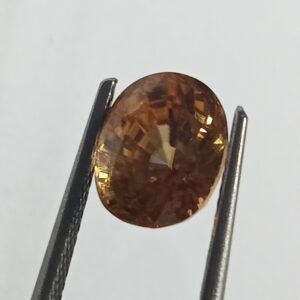 Mantrit (Energized) Yellow Zircon Transparent Stone & Lab Certified 4.90 Carat - Image 2