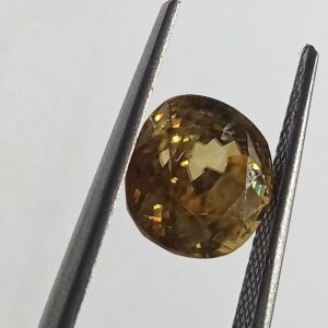 Mantrit (Energized) Yellow Zircon Transparent Stone & Lab Certified 5.70 Carat - Image 2