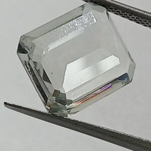 Natural & Original Green Kunzite Stone With Lab Certified 5.03 Carat - Image 2