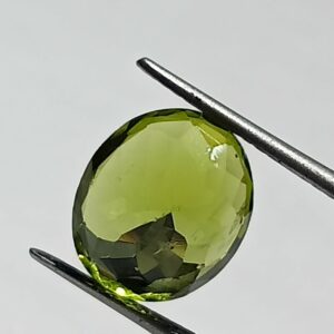 Original, Mantrit (Energized) Peridot Stone - 5.48 Carat With Lab Certification - Image 2