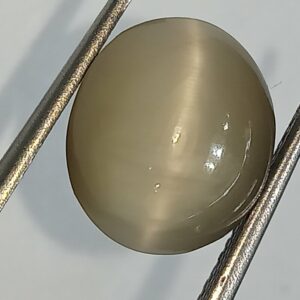 Mantrit (Energized) Cat’s Eye Stone (Lehsunia) & Lab- Certified Gemstone – 6.29 Carat - Image 3