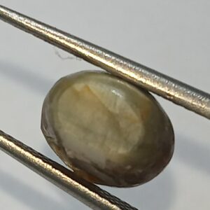 Mantrit (Energized) Cat’s Eye Stone (Lehsunia) & Lab- Certified Gemstone – 5.64 Carat - Image 3